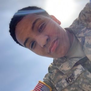 Meet your Posher, Halle